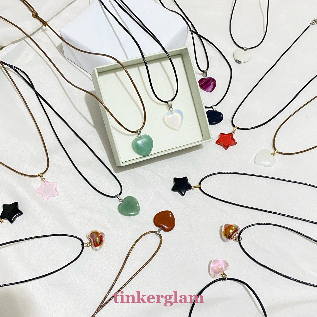 chobnna's tweet photo. yuukk jajan kalung cantikk. banyak pilihannya, link 🍊 di bawah yaa 

wts necklace 
pendant
kalung https://t.co/PaN3iE5uaD