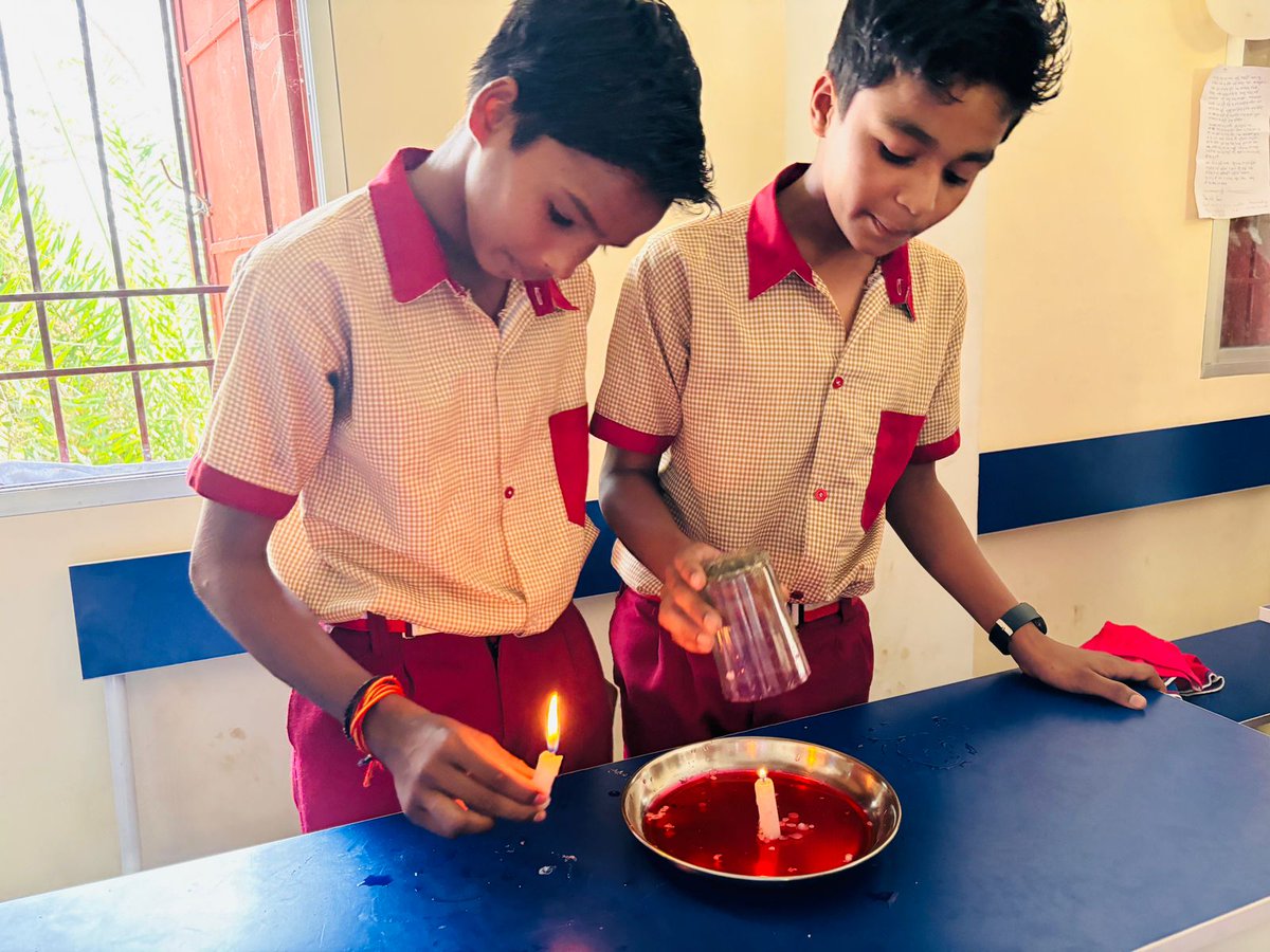 YCDAOdisha's tweet photo. 🚀 Young Innovators in Action! 🔬✨
YCDA’s Two Feet Ahead Together project organized a Science Exhibition, where children showcased their creativity and talent through innovative projects in schools. 💡👏
#YCDA #ScienceExhibition #YoungInnovators #FutureScientists https://t.co/zO5JlS6oYd