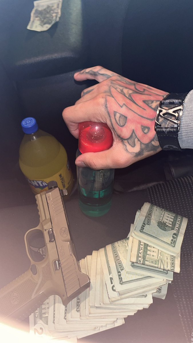 🐍 L A T T tweet media