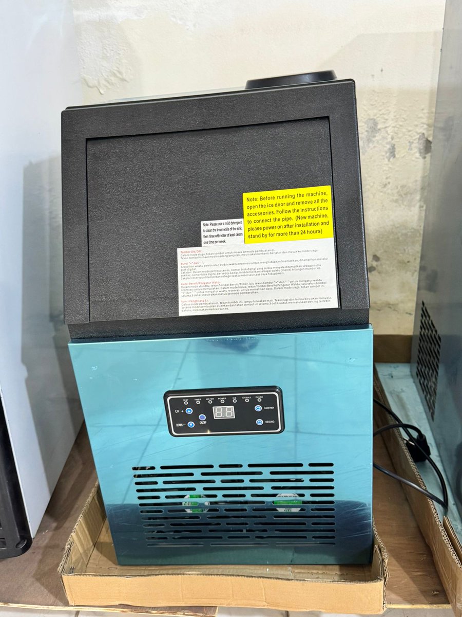 snowvillage17's tweet image. 𝐏𝐫𝐞𝐦𝐢𝐮𝐦 𝐈𝐜𝐞 𝐌𝐚𝐤𝐞𝐫 – 𝐅𝐚𝐬𝐭, 𝐄𝐟𝐟𝐢𝐜𝐢𝐞𝐧𝐭 &amp;amp; 𝐑𝐞𝐥𝐢𝐚𝐛𝐥𝐞! 
 01332-832198 / 01332-832199
snowvillagebd.com
#IceMaker #commercialicemachine #fasticeproduction #restaurantequipment #snowvillagebd #barappliances #beveragecooling #foodservicebd