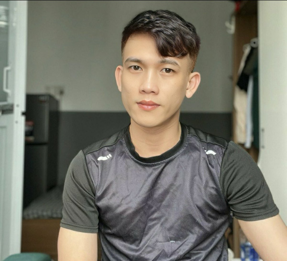 tanhoang22's tweet photo. Khoai quá to https://t.co/7OoXnocHyP