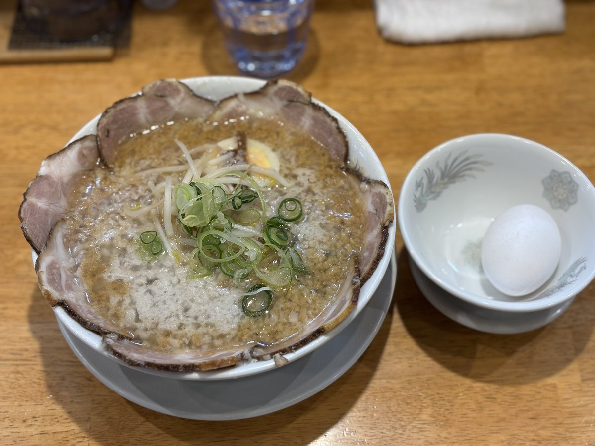 kaduma_o's tweet photo. メンタルケアの為ラーメンを食べます https://t.co/cW2o2xyDGN