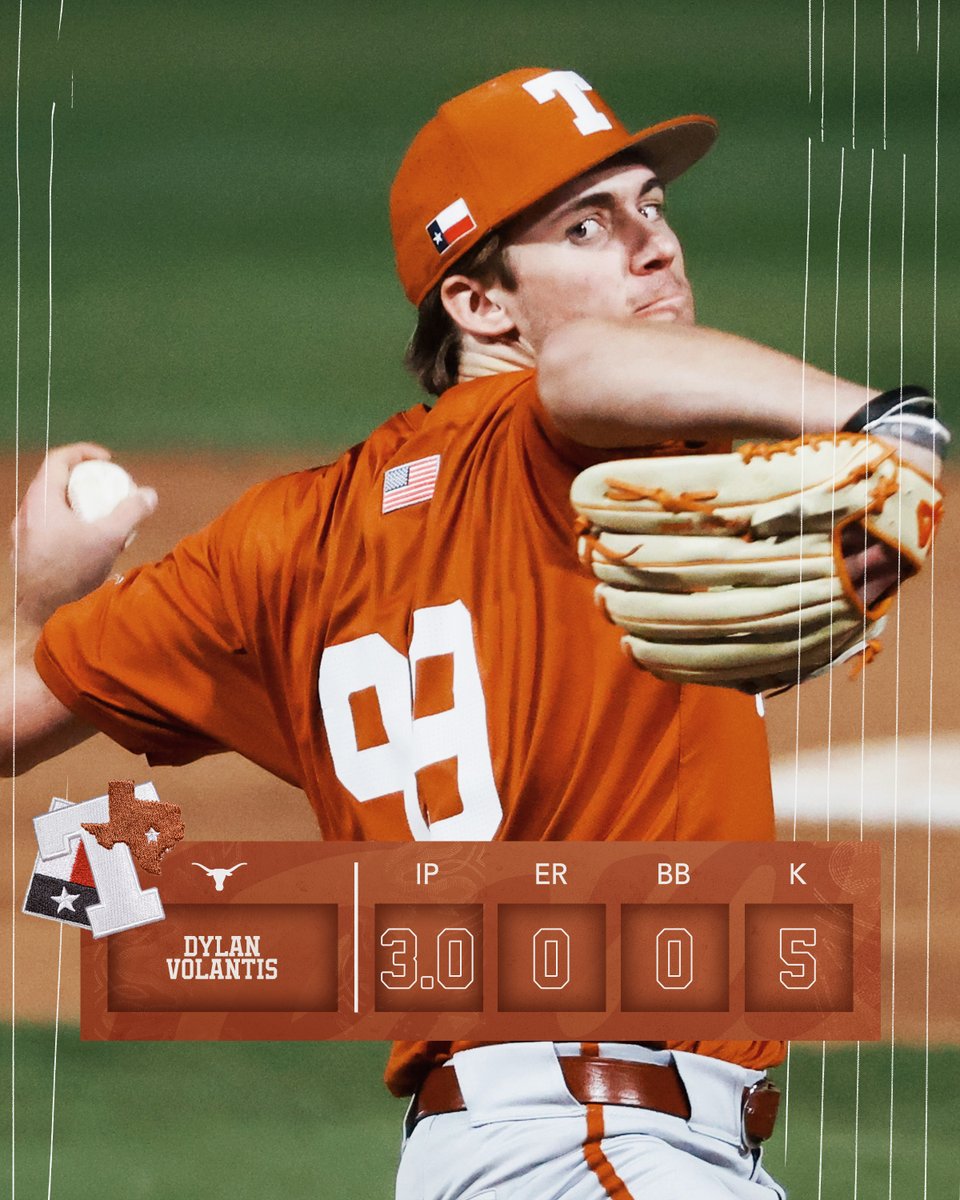 hit the jackpot with this kid 🎰

first career save for <a href="/DylanVolantis/">Dylan Volantis</a> 

#HookEm
