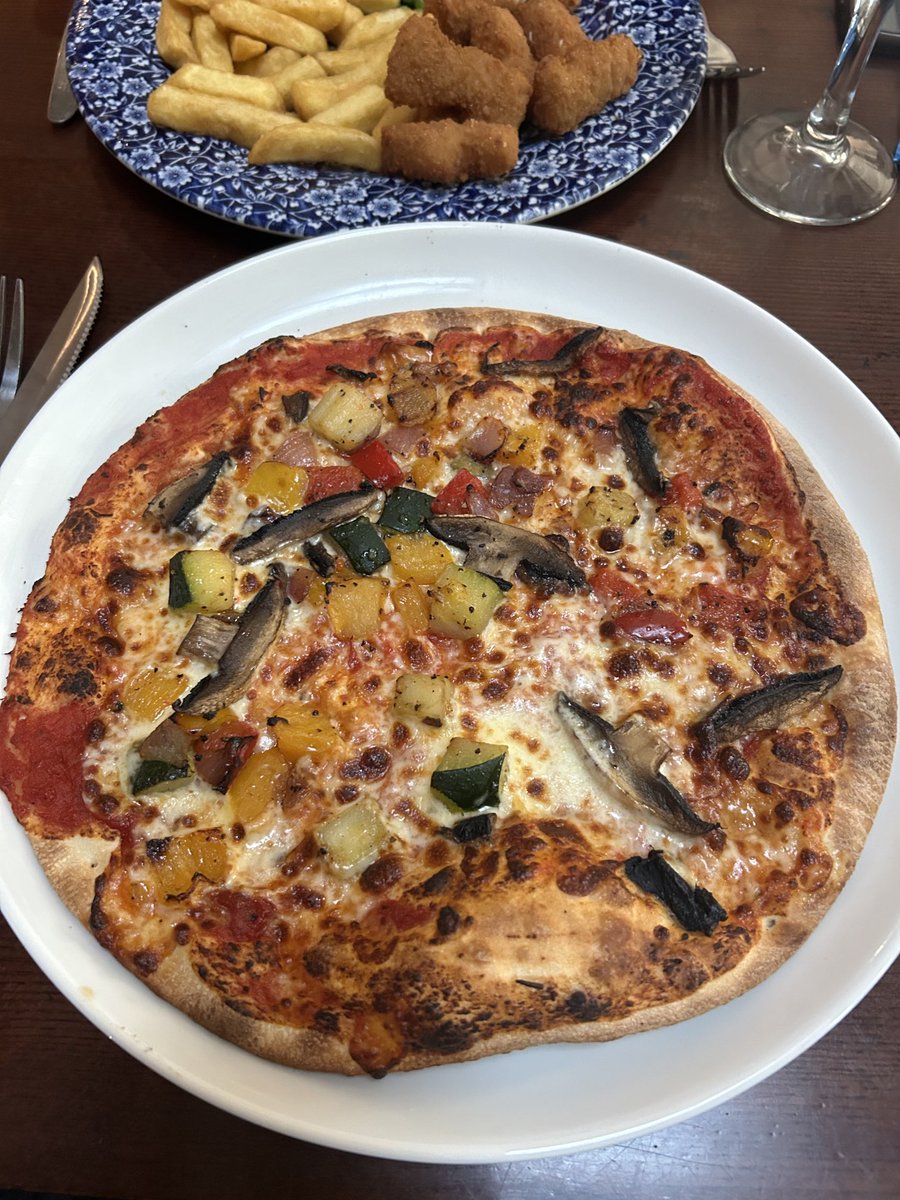 aston1970ap's tweet image. In #Wetherspoons with my sister in #Bridlington 🌊🚢🚤
When one drink leads to another then another 🍺🍸😂