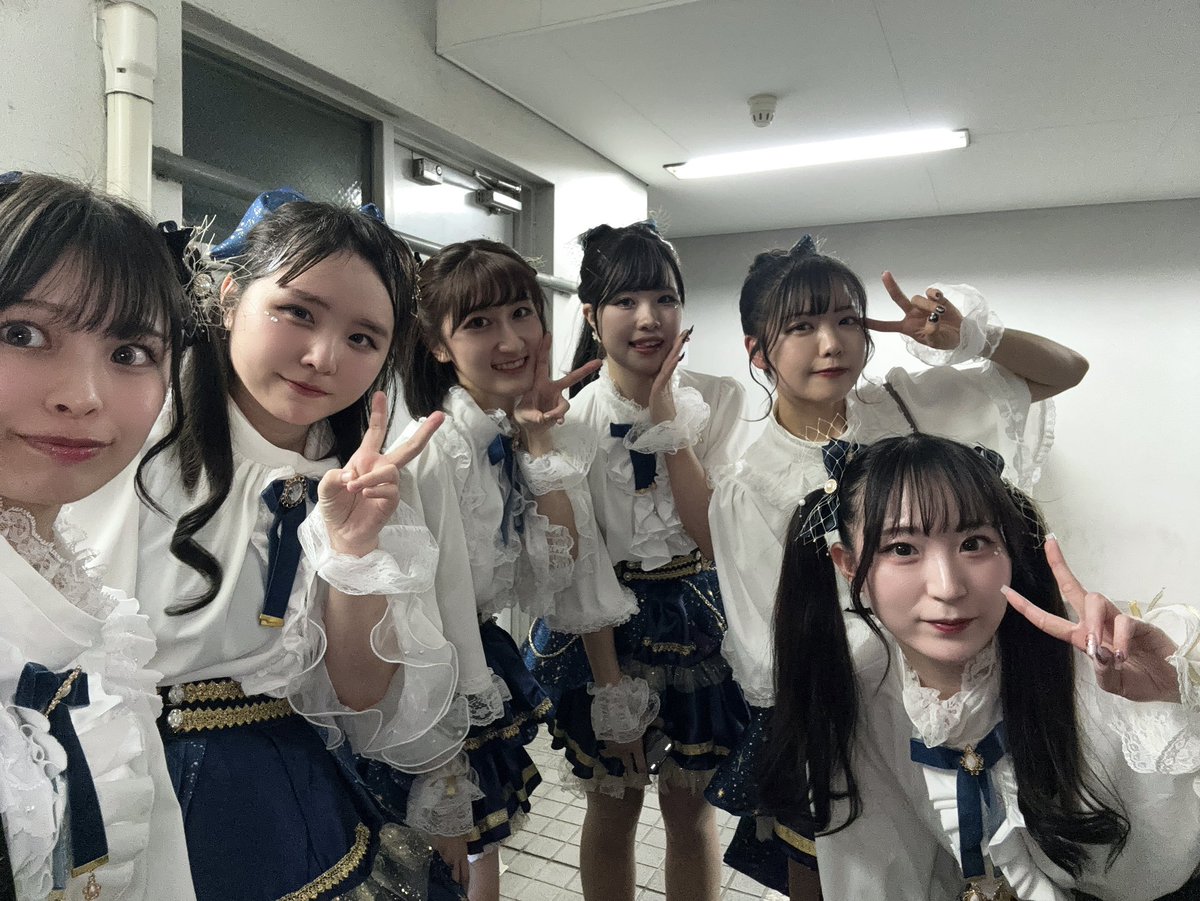 c1ny5's tweet photo. chamissoお疲れさまでした♡
美容院でセットしたセーラームーンヘア🌙
で今回もひよりん楽しかった💚
見たいステージ沢山見れて、会いたい人会えて、幸せすぎるイベントでした！
まだ、コピユニ続けたい欲が出てしまってます。。。
@sendenbu_staff #ひよりん 
@chamisso_idle https://t.co/m4G3bACsaI