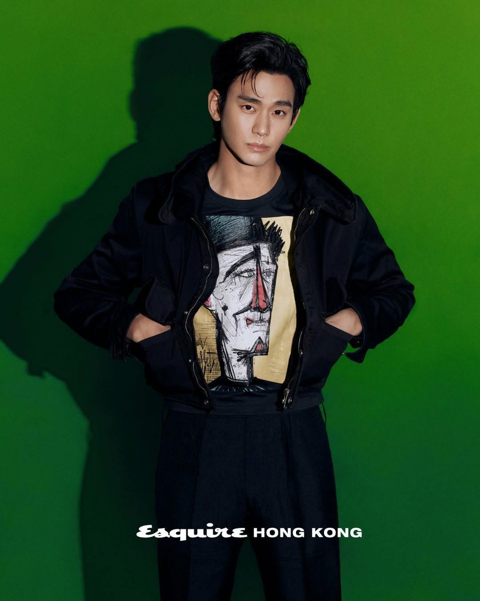 apelr2's tweet image. 🎉《Esquire HK MARCH 2025》Photo by Choi Moonhyuk⁠
Styling by Kim Yujin⁠
Wardrobe by PRADA⁠
⁠#esquire #esquirehk #esquirehongkong #esquirecoverstory #PRADA #KimSooHyun #김수현