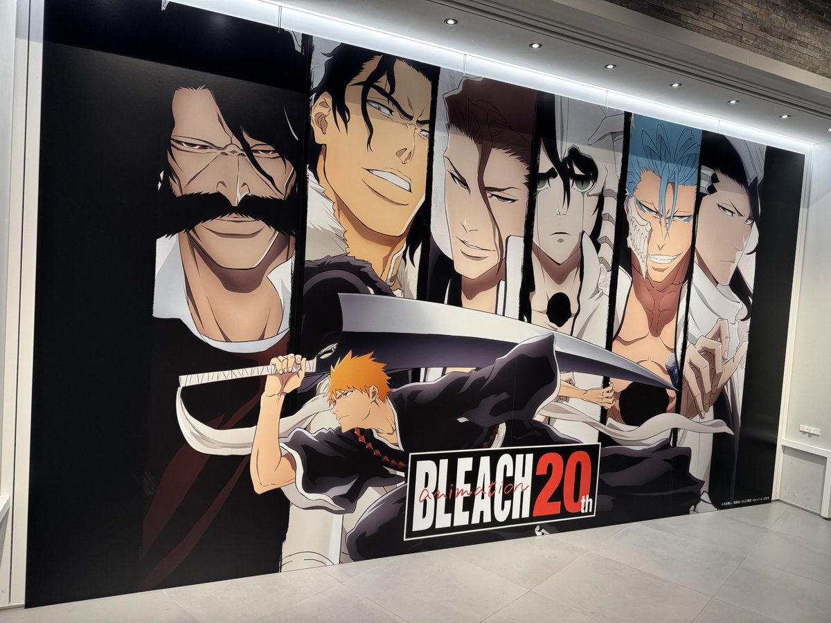 BLEACHanimation's tweet photo. ／
📢#BLEACH animation 20th
　 POP UP SHOP 開催中！
＼

📍SHIBUYA TSUTAYA IP書店
⏰3/31(月)まで

20thビジュアルなど、
多数のイラストを使用した
オリジナルグッズを販売中！

▼詳細はこちら
https://t.co/B11GGTh21x

#BLEACH_anime https://t.co/4oFNnWWdVF