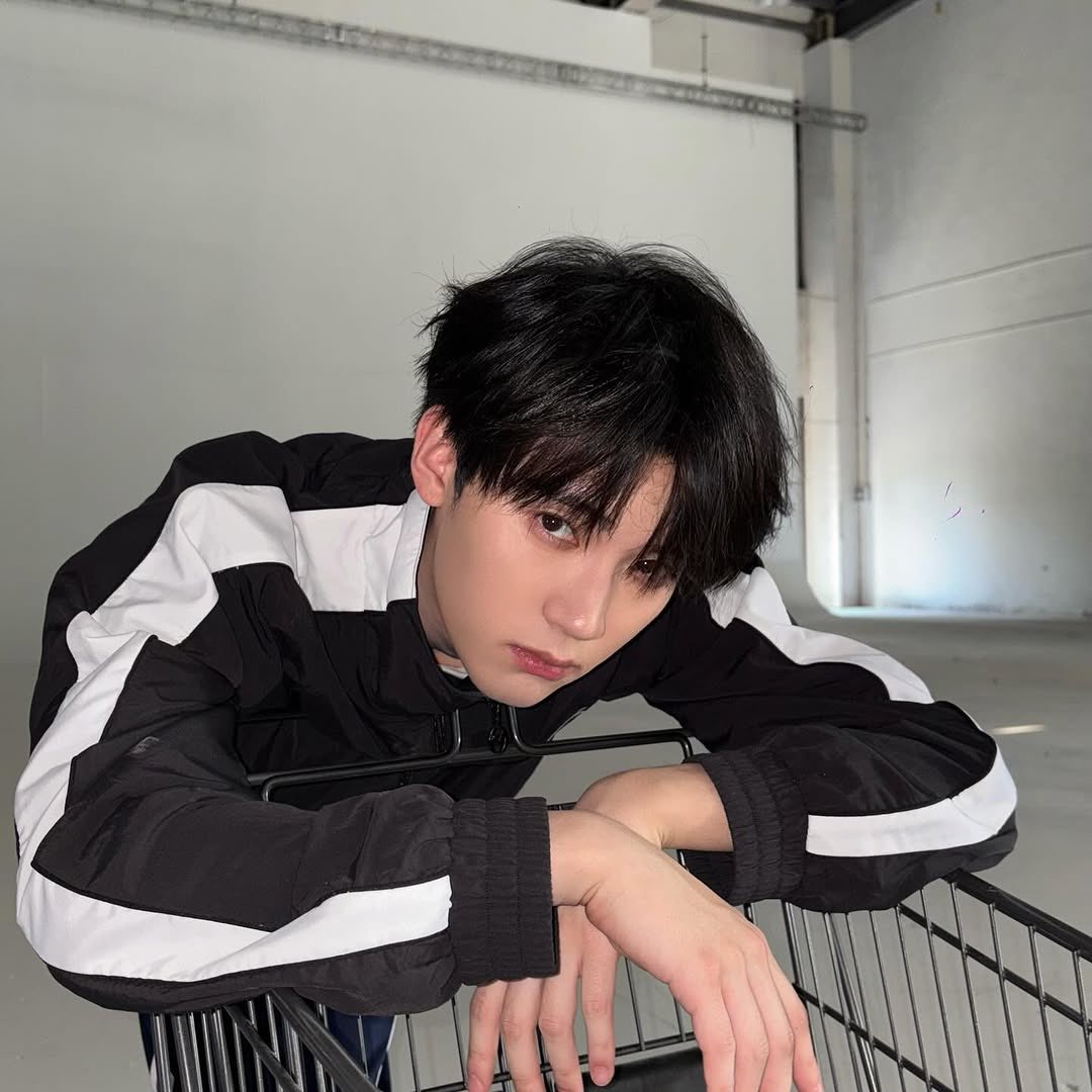 sawari1121's tweet photo. 250302 주익연 인스타

No Caption Available

#주익연 #周翊然 #ZhouYiran https://t.co/sibZDox7dC