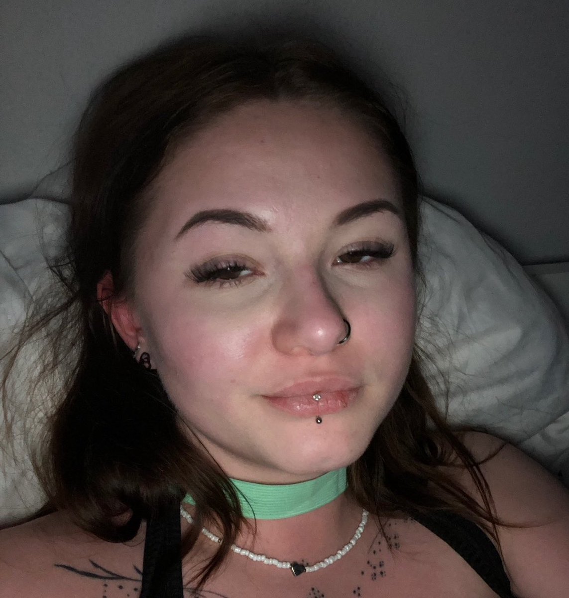 hyiqpd's tweet image. Tb to my first time on codeine #drugtwt #drugs #opioids #codeine #drugaddict #addict #me #myself #selfie