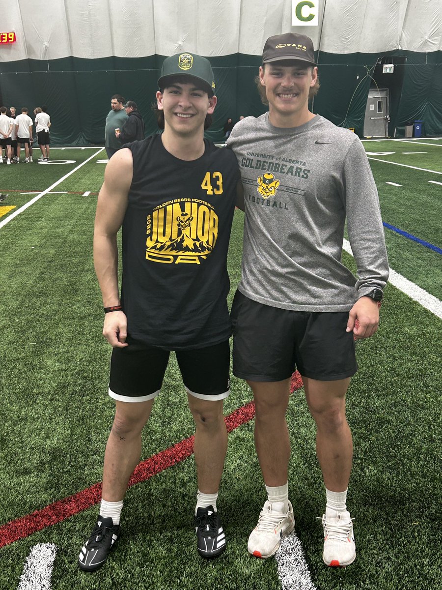 Ronan Lee 26’ SAM/ATH (@ronanleefb) on Twitter photo Had a great time at the <a href="/UABearsFootball/">University of Alberta Football</a> Junior day. Walked away with an LB MVP award. <a href="/CoachBone/">Stevenson Bone</a> <a href="/UABearsRecruit/">U Alberta Golden Bears Football Recruiting</a>
<a href="/JPRebelsFB/">Jasper Place Rebels Football</a> Had a great time at the <a href="/UABearsFootball/">University of Alberta Football</a> Junior day. Walked away with an LB MVP award. <a href="/CoachBone/">Stevenson Bone</a> <a href="/UABearsRecruit/">U Alberta Golden Bears Football Recruiting</a>
<a href="/JPRebelsFB/">Jasper Place Rebels Football</a>
