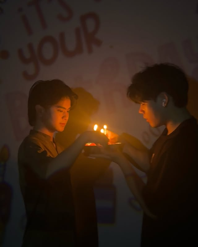 Pote_offical's tweet photo. IG  : ttaee.c
02.03.2025 

 "Happy birthday to me 🎂🎂🤍"

#ttaeec 
#รอยยิ้มของโปเต้ https://t.co/VGIiDDUsVY