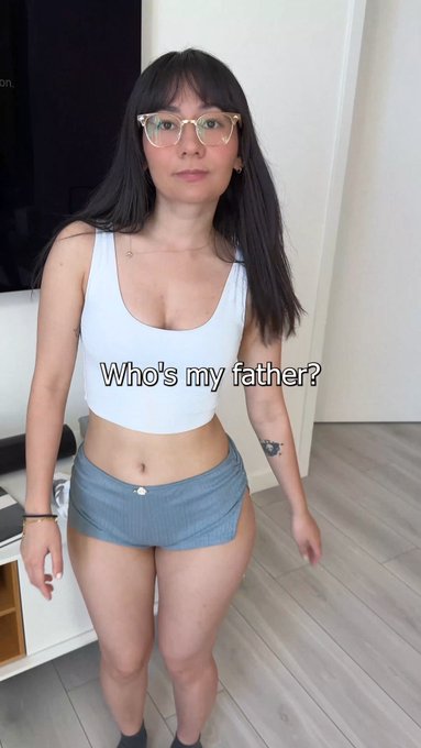 Who's the father? ? https://t.co/UJEFhJVgUl