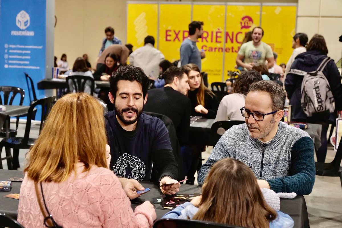 SalonComicVlc's tweet photo. Vamos a por la última jornada😉💥

Tenéis todo el día para disfrutar de una programación para el recuerdo 🔥🗣️ https://t.co/69LxPV0xfy