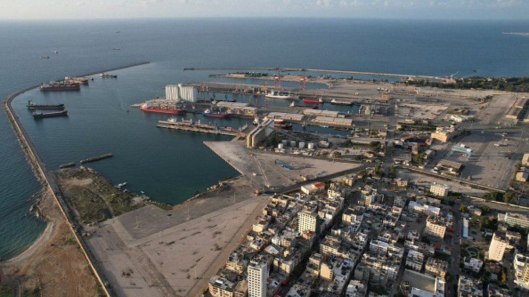 sham_syrianews's tweet image. ⚡️🇷🇺🇸🇾 Russian Operator of #Tartus Port Dismisses Reports it Has Lost its Contract
❗️#STGEngineering, Russian company that operates Tartus commercial port, said that it was continuing to work as usual and that its contract had not been annulled
Read more: t.me/shams4news/100…