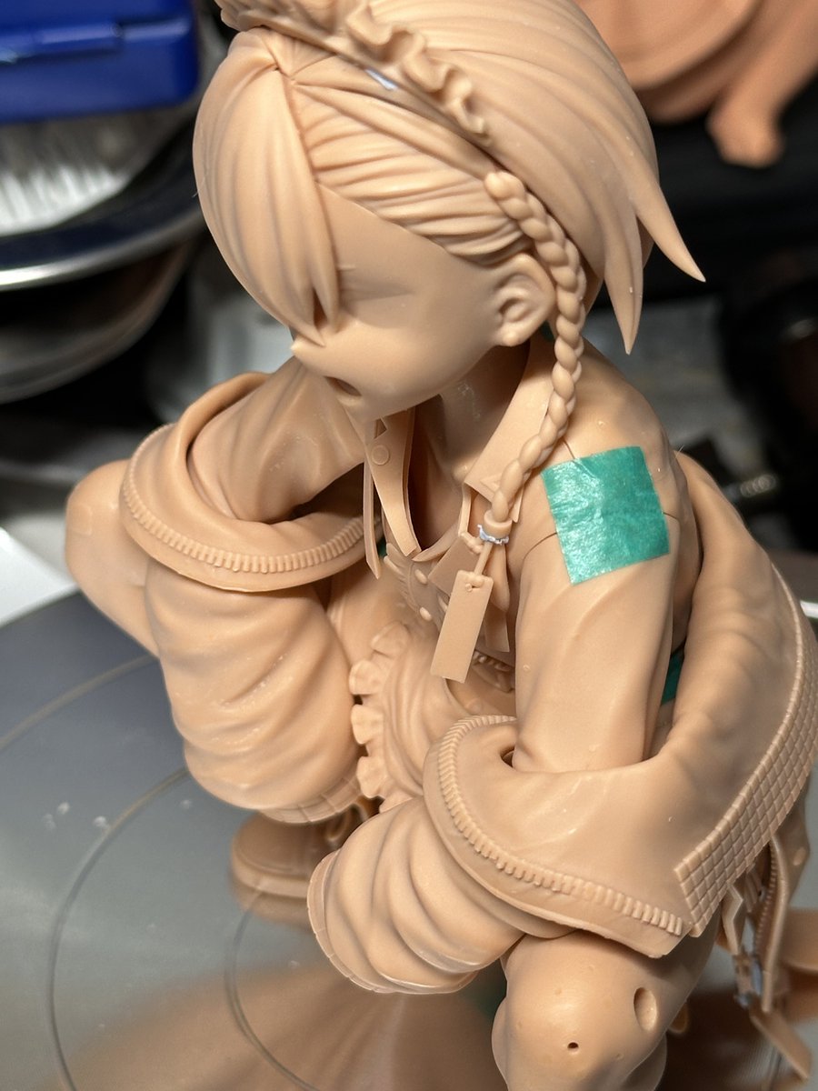 パーツ出力後組み立て検証してみました
軸打ち無しでマステとブルータックだけで止めてるんでちょっとズレた部分もありますが概ね問題無し
分割はかなりパズル高めです

#BlueArchive #ネル