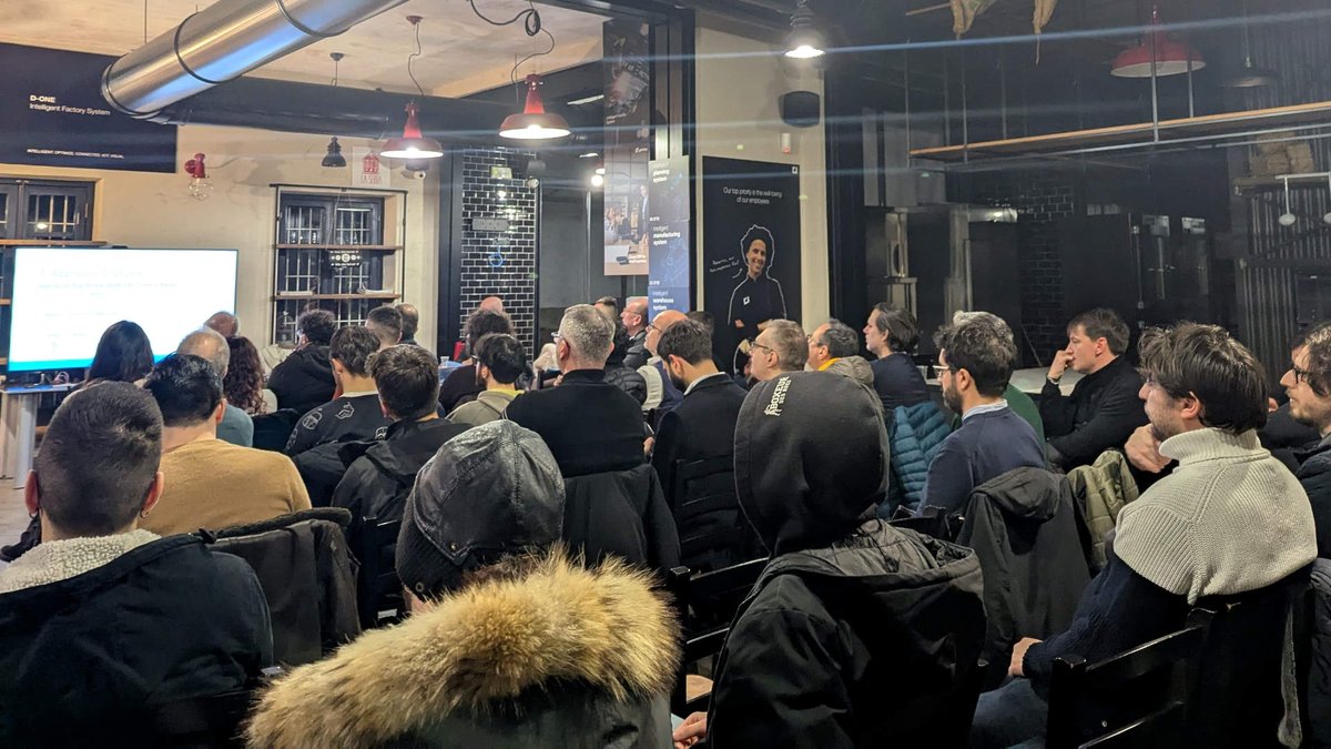 Python Pescara 🐬 (@pythonpescara) on Twitter photo Grazie per aver reso speciale il Carnival Meetup di venerdì sera! 🎭
Serata sold out, talk incredibili e una community fantastica! 🚀
Segna la data: 20 marzo 2025 ci rivediamo! 🗓️
Non c’eri? Guarda il video 👉 pescara.python.it
#PythonPescara #Python #Community
CC <a href="/pyconit/">PyCon Italia</a> Grazie per aver reso speciale il Carnival Meetup di venerdì sera! 🎭
Serata sold out, talk incredibili e una community fantastica! 🚀
Segna la data: 20 marzo 2025 ci rivediamo! 🗓️
Non c’eri? Guarda il video 👉 pescara.python.it
#PythonPescara #Python #Community
CC <a href="/pyconit/">PyCon Italia</a>