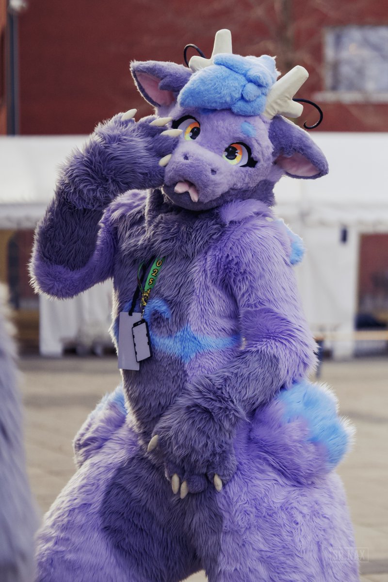 Sr_NaxVR's tweet image. He got some moves! @ExtrysGO at #NFC2025