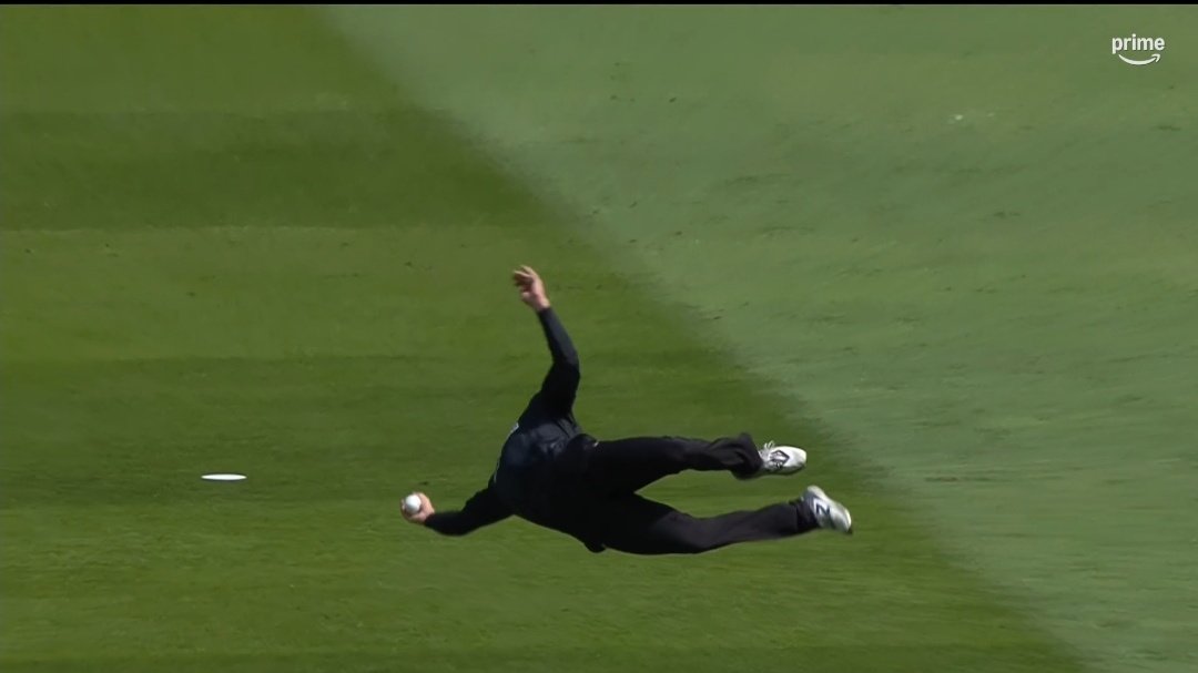 Flying Phillips #INDvsNZ