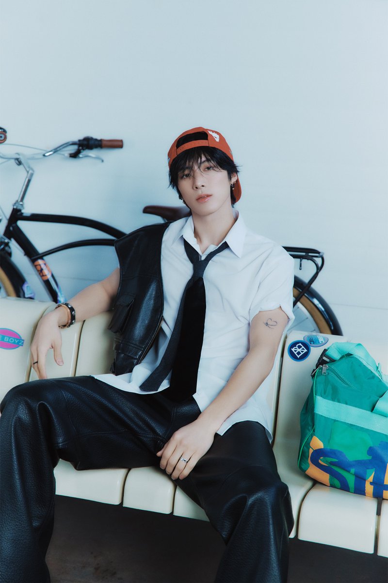 THEBOYZ_officl's tweet image. 더보이즈 (THE BOYZ)
The 3rd Album &apos;Unexpected&apos;

Concept Photo : Begin

2025. 03. 17. 6PM (KST)

#THEBOYZ #더보이즈
#ERIC #에릭
#Unexpected #VVV