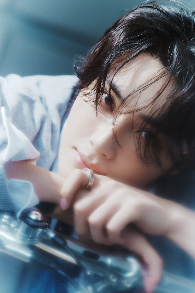 더보이즈 (THE BOYZ)
The 3rd Album 'Unexpected'

Concept Photo : Begin

2025. 03. 17. 6PM (KST)

#THEBOYZ #더보이즈
#JUHAKNYEON #주학년
#Unexpected #VVV