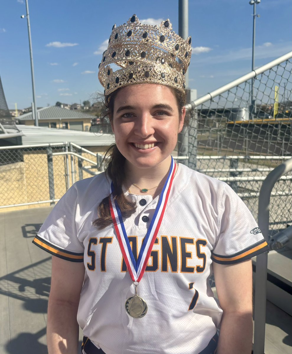 Ella Darby (@elladarby2026) on Twitter photo Spring softball is in full swing! Had a blast playing near Austin and being selected to the Heart of Hays All-Tournament Team!!! Three ๐ฃ ๐ฃ ๐ฃโs in front of family was extra special!!! <a href="/TGA_Turner/">Top Gun National 18U</a> <a href="/JenWilliamsDSB/">Jen Williams</a> <a href="/sydbenz/">Sydney Benz</a> <a href="/ashleyweingartz/">Ashley Weingartz</a> Spring softball is in full swing! Had a blast playing near Austin and being selected to the Heart of Hays All-Tournament Team!!! Three ๐ฃ ๐ฃ ๐ฃโs in front of family was extra special!!! <a href="/TGA_Turner/">Top Gun National 18U</a> <a href="/JenWilliamsDSB/">Jen Williams</a> <a href="/sydbenz/">Sydney Benz</a> <a href="/ashleyweingartz/">Ashley Weingartz</a>