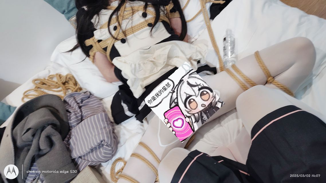 大猛S炸鸡：掰开！自己给我掰开！
小弱M：不要不要不要，求求你放过我吧😭😭😭
大猛S炸鸡：你求我我也不会放过你！赶紧给我掰开！
小弱M：<a href="/D6tWcAW03O29118/">脑壳抱到头</a>
大猛S：我！