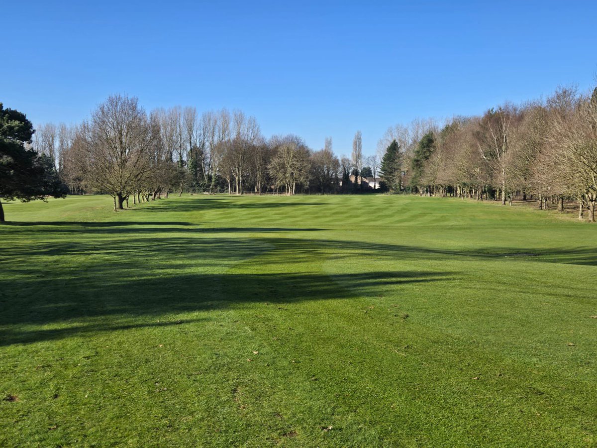 Derby Golf Course tweet media