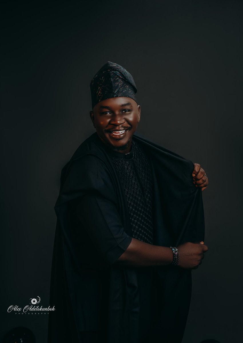 temibelle's tweet photo. Happy 40th birthday HUBSTAR! 🎉🎉🎉🎉🎉 https://t.co/K4Arat0B2n