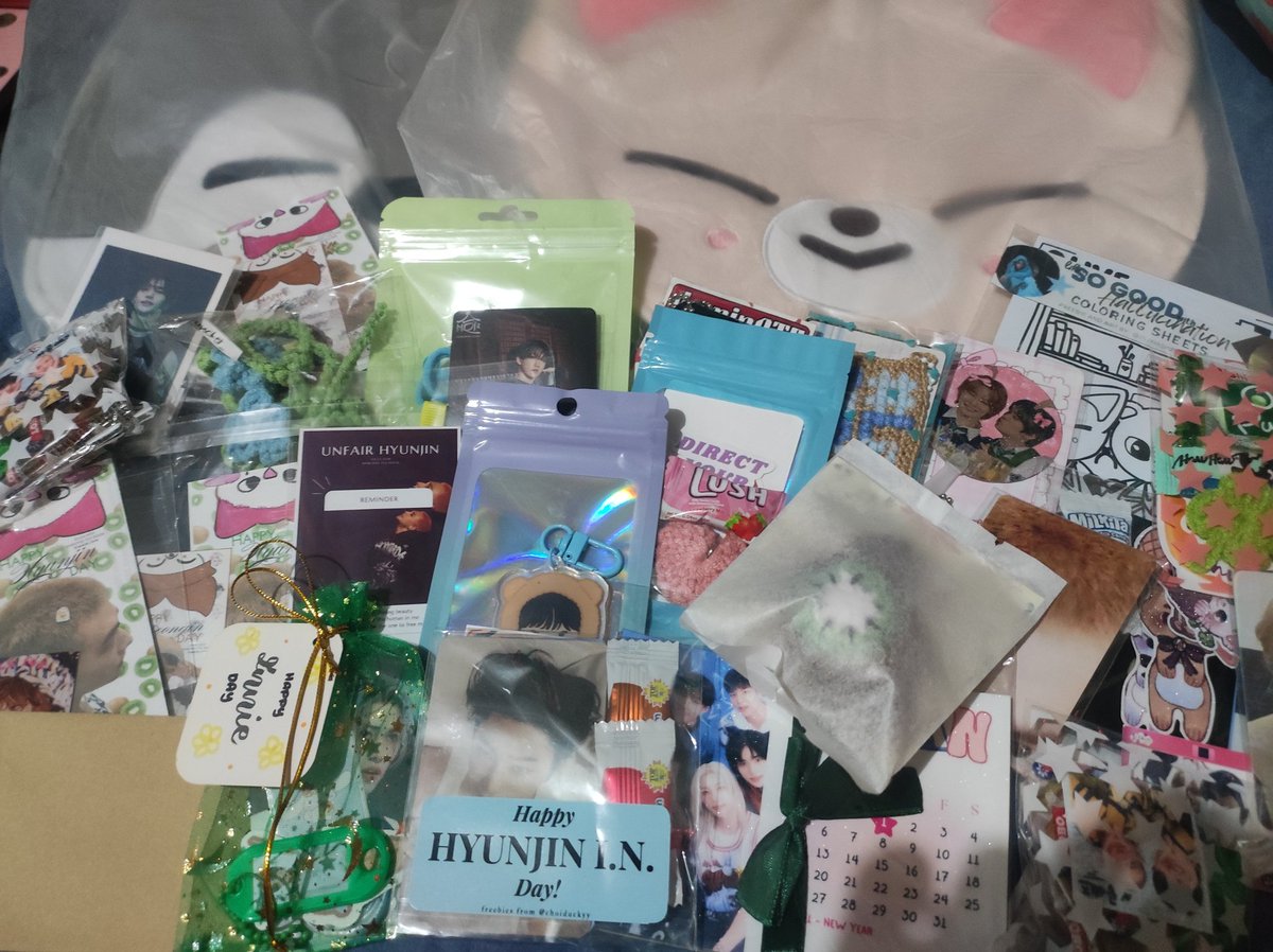 Riel โค๏ธ (@ariel_bear) on Twitter photo Thank you po for these freebies, Stay! Thank you AllforSKZ for the fun cse!!
Salamat muli sa time and bonding <a href="/turtlejusz21/">Tine ๐ฉท๐ madebytine</a> <a href="/NickyGilliane/">nicks ๐ฑ๐</a> <a href="/choiduckyy/">๐๐๐๐๐๐๐๐ โฆ๏ธ</a> <a href="/yujustala/">yannie! โจ</a> <a href="/shoybeans/">SeoBe ๐ท๐ฐ</a>
#Hallucination_IN_day
#HappyINday
#SoGood_Hyunjin_day
#HappyHyunjinday
#Events_by_AllForSKZ Thank you po for these freebies, Stay! Thank you AllforSKZ for the fun cse!!
Salamat muli sa time and bonding <a href="/turtlejusz21/">Tine ๐ฉท๐ madebytine</a> <a href="/NickyGilliane/">nicks ๐ฑ๐</a> <a href="/choiduckyy/">๐๐๐๐๐๐๐๐ โฆ๏ธ</a> <a href="/yujustala/">yannie! โจ</a> <a href="/shoybeans/">SeoBe ๐ท๐ฐ</a>
#Hallucination_IN_day
#HappyINday
#SoGood_Hyunjin_day
#HappyHyunjinday
#Events_by_AllForSKZ
