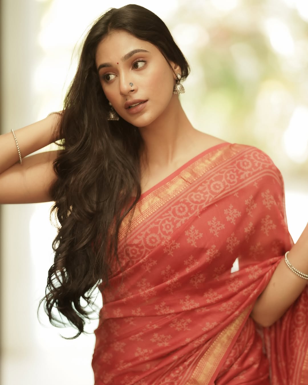 GlCMLx-WoAADfwf?format=jpg&name=large