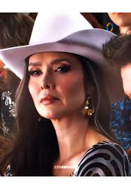 josephsd18's tweet photo. Déborah y Nina, los dos personajes que ando viendo actualmente de @marlenefavela_ 😊😍🥰 #MeAtrevoAAMarte #PasionYPoder https://t.co/d9HqBFzRNZ