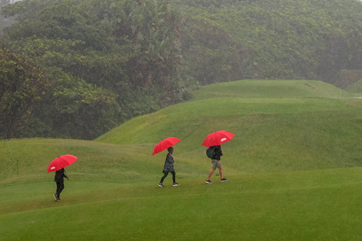 Well done to everyone involved in the 114th <a href="/InvestecSAOpen/">Investec SA Open</a> 

Under trying circumstances everyone went above and beyond and it is heartbreaking the weather had the final say.

<a href="/Sunshine_Tour/">Sunshine Tour</a> <a href="/Investec/">Investec</a> 
#jonssonworkwear
#durbancountryclub
#greatnessbeginshere