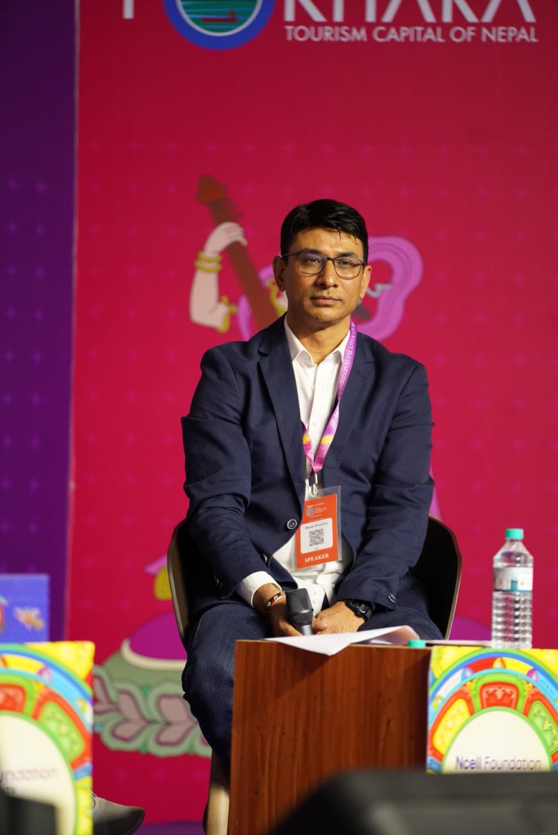 Nepal Literature Festival (@nepallitfest) on Twitter photo यो नेपालको माटो-माटोमा सङ्गीत छ। जताबाट छोए पनि गीतै बन्छ।
सङ्गीत, साहित्य र सङ्गत
सत्र प्रस्तुतकर्ता: <a href="/SalesBerry_/">Salesberry</a>
श्रवण मुकारुङ, अभया सुब्बा र हर्क साउदसँग विवेक श्रेष्ठ
#nepallitfest #pokhara #nlf2025 यो नेपालको माटो-माटोमा सङ्गीत छ। जताबाट छोए पनि गीतै बन्छ।
सङ्गीत, साहित्य र सङ्गत
सत्र प्रस्तुतकर्ता: <a href="/SalesBerry_/">Salesberry</a>
श्रवण मुकारुङ, अभया सुब्बा र हर्क साउदसँग विवेक श्रेष्ठ
#nepallitfest #pokhara #nlf2025