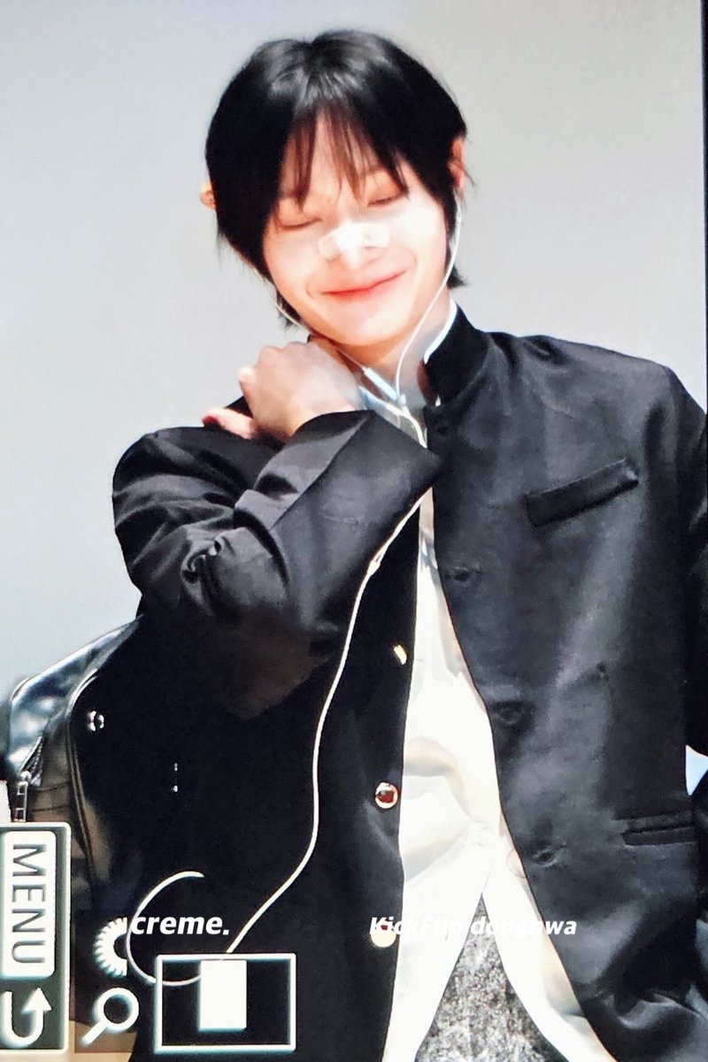 250302

#킥플립 #KickFlip #동화 #donghwa