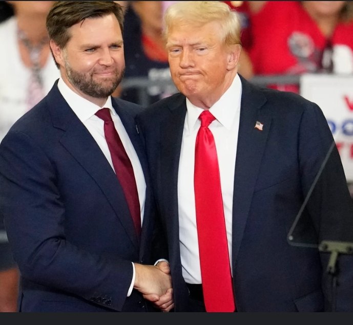 MulakazuvaL's tweet image. I always love pictures because they say a 1000 words❗
#UnityOfPurpose✅
#Togetherness✅
#Partriotism✅
#Nationalism✅
#Sovereignty✅
@KMarazanye @KunakaKunaka2 @DrMutambudzi @FeresuShashie @ProfJNMoyo @KMutisi @iAmKudaMaynard 
@matigary @TeamFuloZim @teamchamisa100 @ZanuPFtv