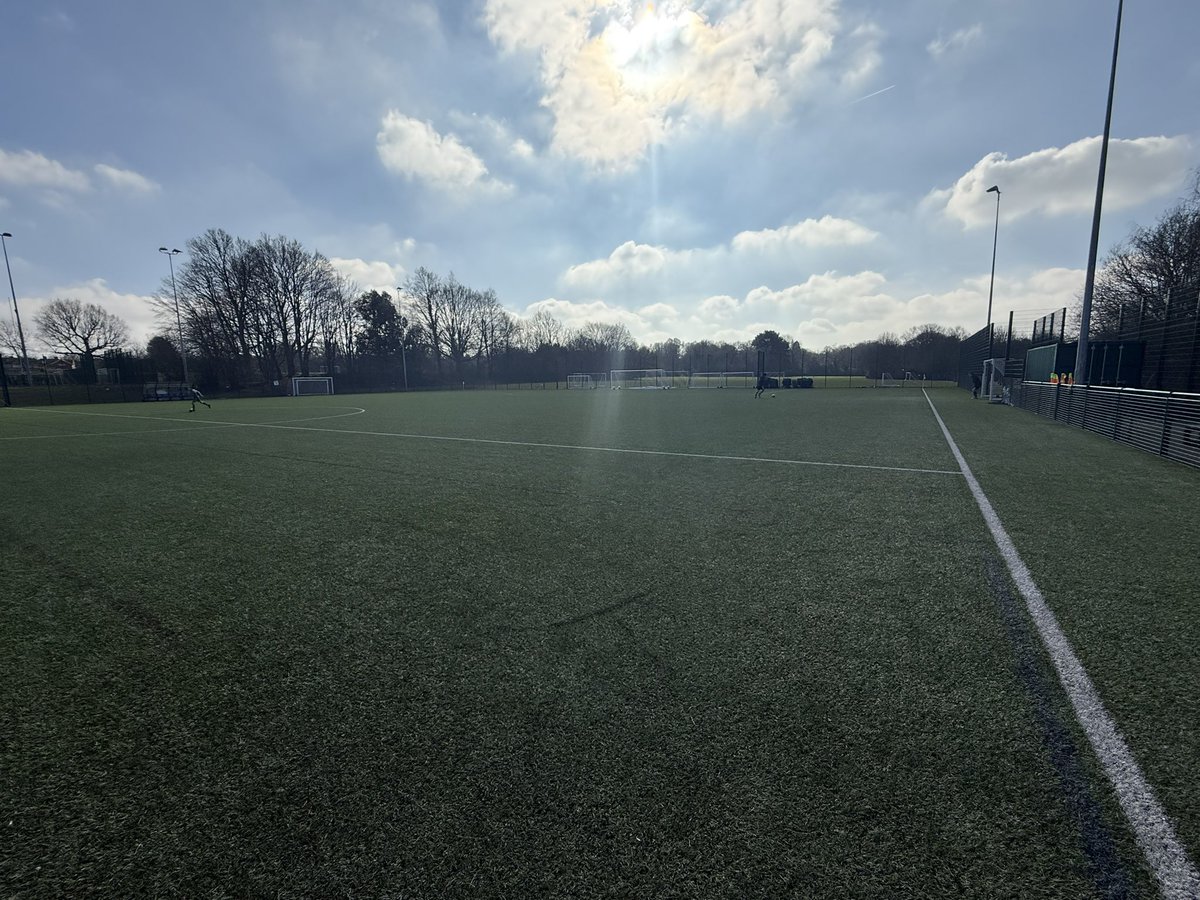 Stephen Headley: 💙 (@stepheadley) on Twitter photo Beautiful conditions for today’s game. <a href="/ForesterRangers/">Tunbridge Wells Foresters U16’s</a> vs Hailsham. Go <a href="/twforesters/">TW Foresters FC</a> ! Beautiful conditions for today’s game. <a href="/ForesterRangers/">Tunbridge Wells Foresters U16’s</a> vs Hailsham. Go <a href="/twforesters/">TW Foresters FC</a> !