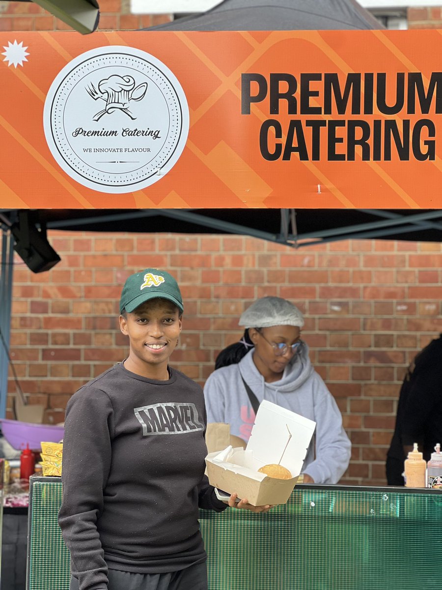 SenzOw_'s tweet photo. Faces Of Premium Catering ๐ฑ ๐ณ๏ธโ๐
๐
: Queertopia ZA
๐: Constitutional Hill, Johannesburg
#queertopiaza #othervillagepeople #LGBTQ https://t.co/crQjfINvek
