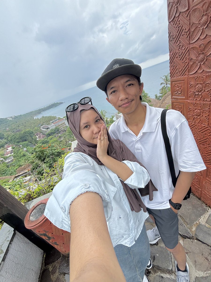 BayuPutranto44's tweet photo. 🤍😘😘 https://t.co/7a93VdVetg