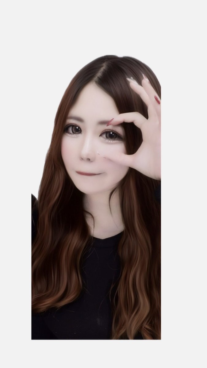 出勤してまーす！！

たまにはプリクラでも……

2時までいてるから電話鳴らしまくってください💓  たくさんエチエチなことしよね？？

🦋るな🦋