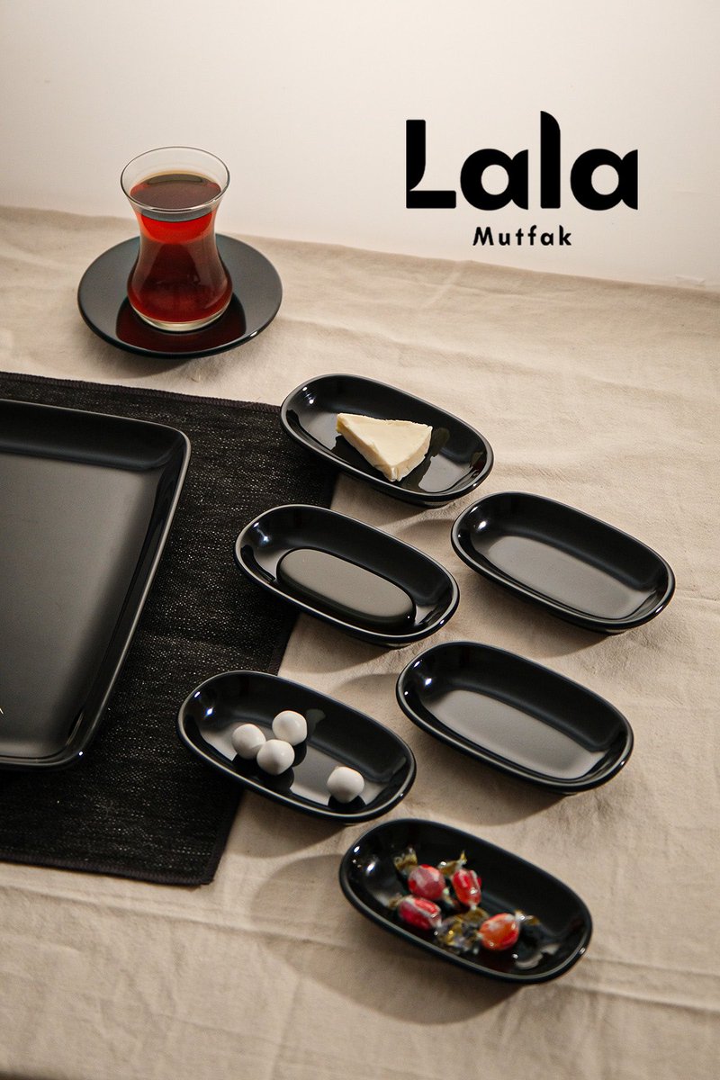 lalamutfakcom's tweet photo. ✨ Sofranıza Şıklık Katın: Gözde Kayık Tabaklar 🍽️

✨ Minimalist, zarif ve çok yönlü tasarımıyla sofralarınızı tamamlayın!
🛍️ Şimdi Trendyol’da!

📸 Siz de sofranızdaki şıklığı bizimle paylaşın! 

#LalaMutfak #SunumÖnerisi #ŞıkSofralar https://t.co/OVht7jaKw6