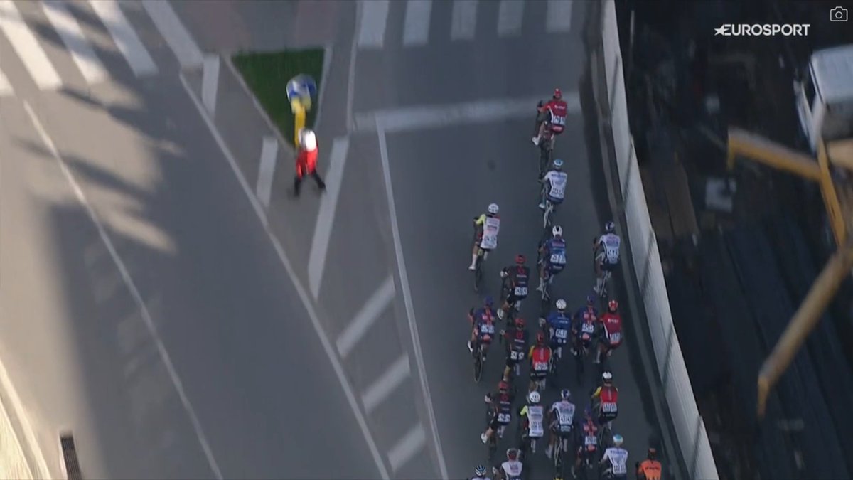 L_Arsene14's tweet image. Stage yanyuma ya Tour du RWANDA ntishojwe bitewe numuhanda wanyereye kubera imvura,nibara gusa sagashya ko mumagare basiganwa Race ikaneterarizwa kubera impamvu Runaka 

🇵🇹 #voltaaoalgarve ibera muri Portugal yegukanywe na Jonas Vingegaard kucyumweru hashize stage yayo ya 1....