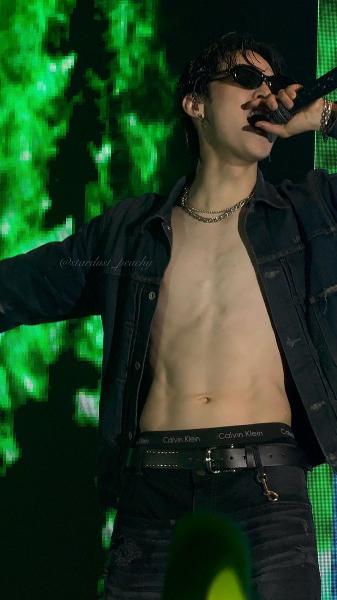 where is his calvin klein modeling contract at
#JAYB #JAYBinManila 
#TAPERELOADINMANILA