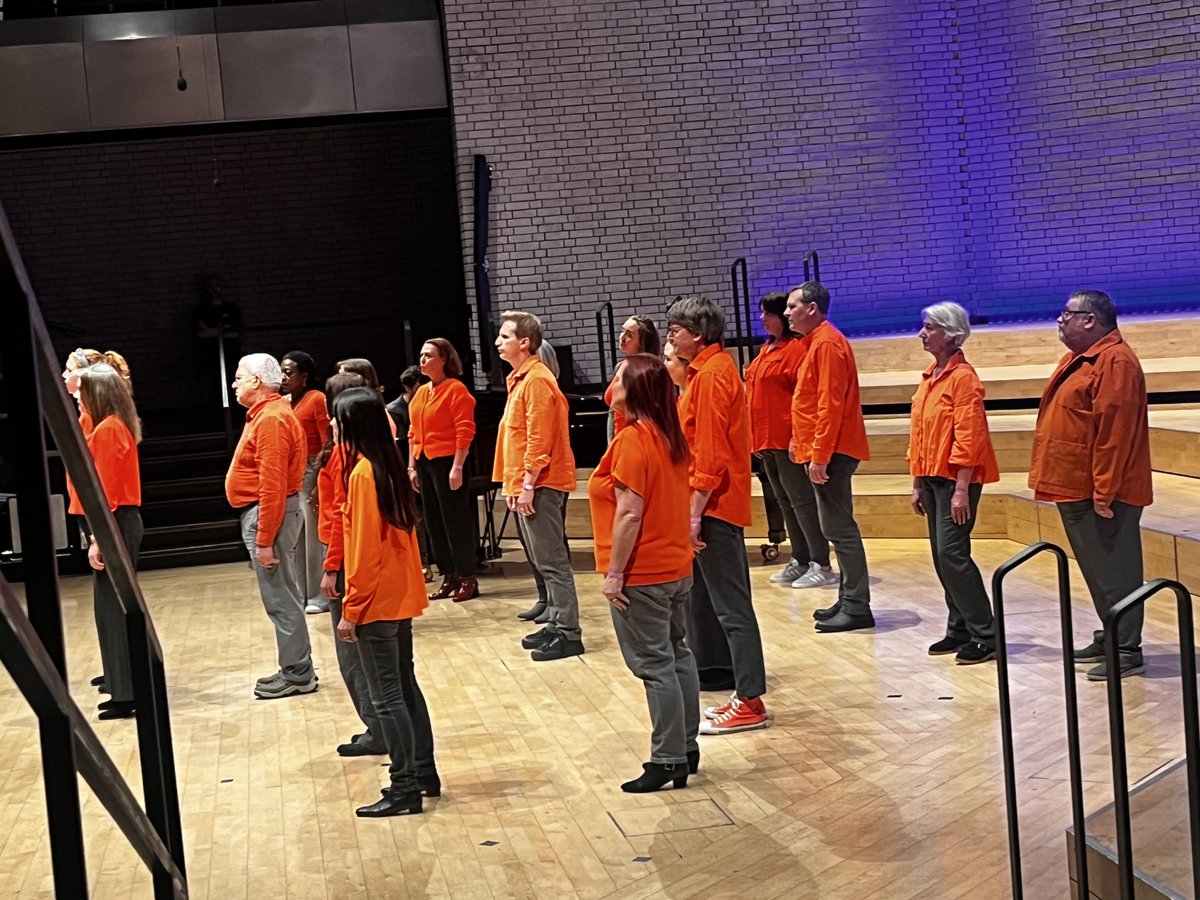 “Edge of Seventeen/Bootylicious” and “Smalltown Boy/Here Comes the Rain Again” mashups from the brilliant boys — and hi-vis — Tongue and Groove. #MACC2025