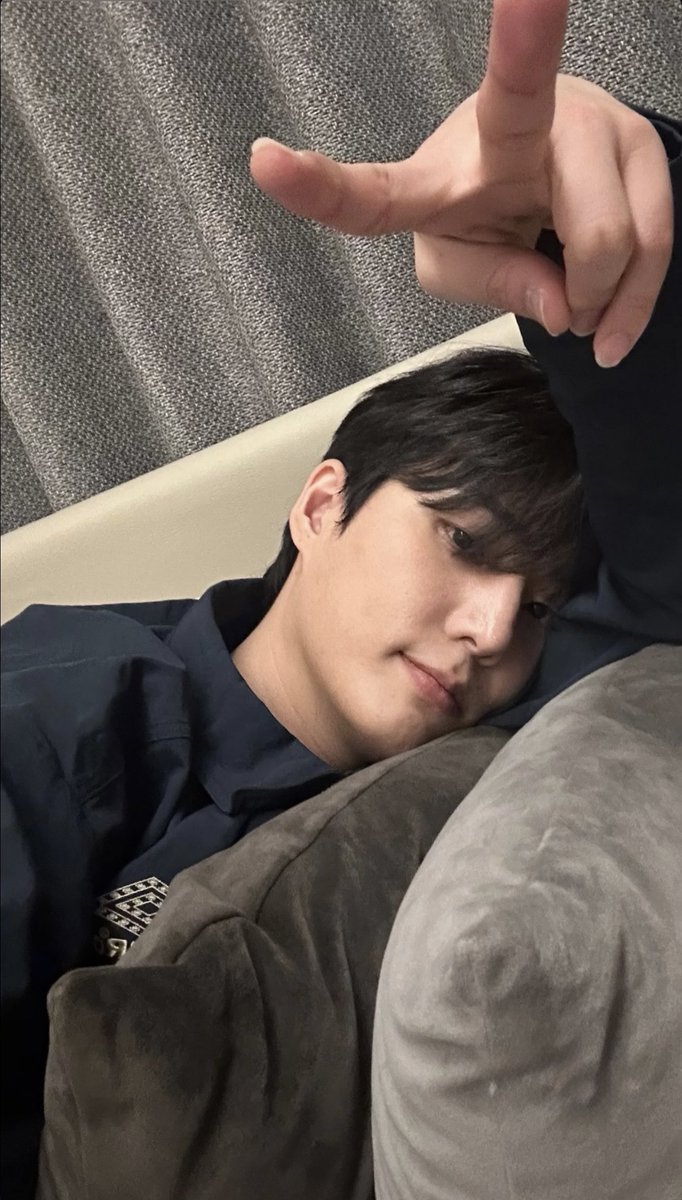 여자일동 : 영케이 참 좋다..