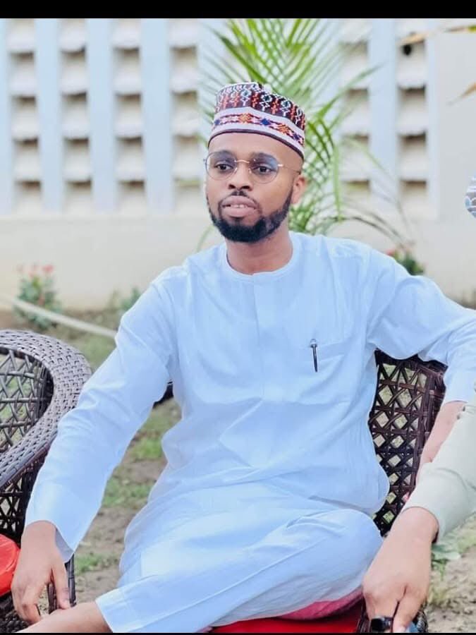musaHus54670772's tweet photo. As promised, I will start the disbursement of the Ramadan giveaway on behalf of my president Baba Atiku and his son Alhj Mustapha Atiku Abubakar. 

You people Should drop their account details under this post 👇

Allah baiwa mairabo sa'a. @HHMustaphaAA https://t.co/zoCNecaLLv