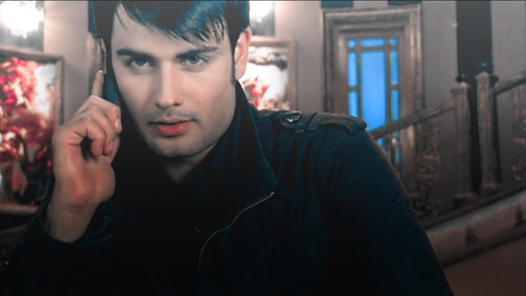 VoiceOfChahat's tweet image. the character that made me say:

"i wanna know him more" &amp;amp; "oh, im staying here"

#VivianDsena #pkyek