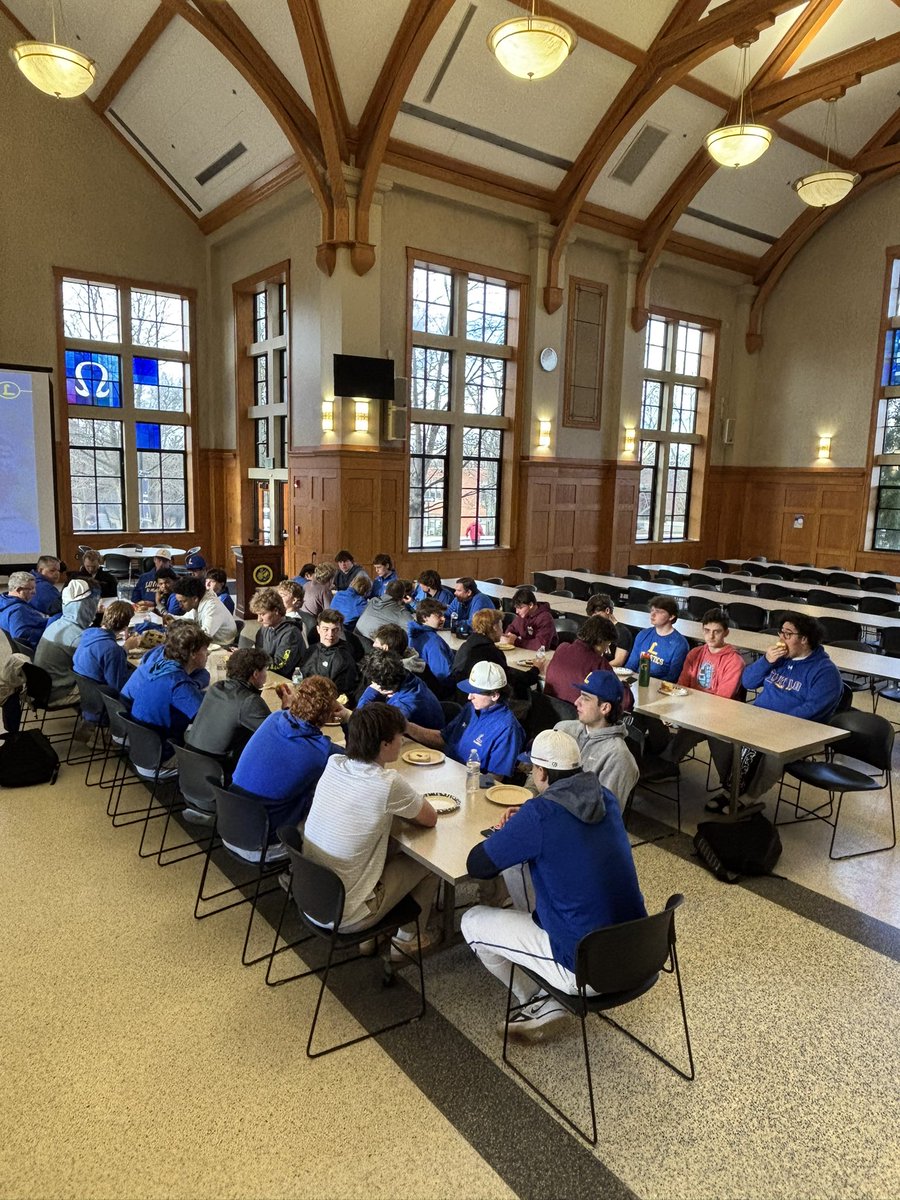 Blake Henry, CMAA (@blakethenry) on Twitter photo Yesterday, we had our Insignis Athletics Retreat for our spring Loyola Blakefield varsity athletes and coaches. The retreat focused on how our athletes can keep their faith in God at the center of their lives while competing on their teams.
🔵🟡 #AMDG <a href="/LoyolaDons/">Loyola Blakefield</a> Yesterday, we had our Insignis Athletics Retreat for our spring Loyola Blakefield varsity athletes and coaches. The retreat focused on how our athletes can keep their faith in God at the center of their lives while competing on their teams.
🔵🟡 #AMDG <a href="/LoyolaDons/">Loyola Blakefield</a>