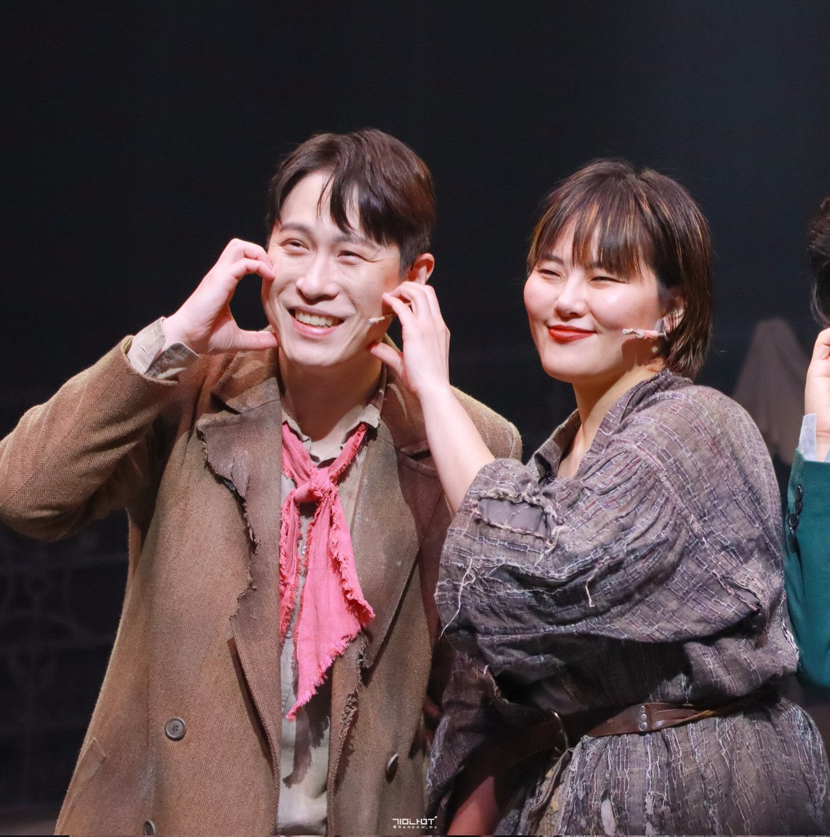 2025. 03. 02. N

#시지프스
_막공 포토타임

언노운 _ #이형훈 배우님
포엣 _ #정다희 배우님