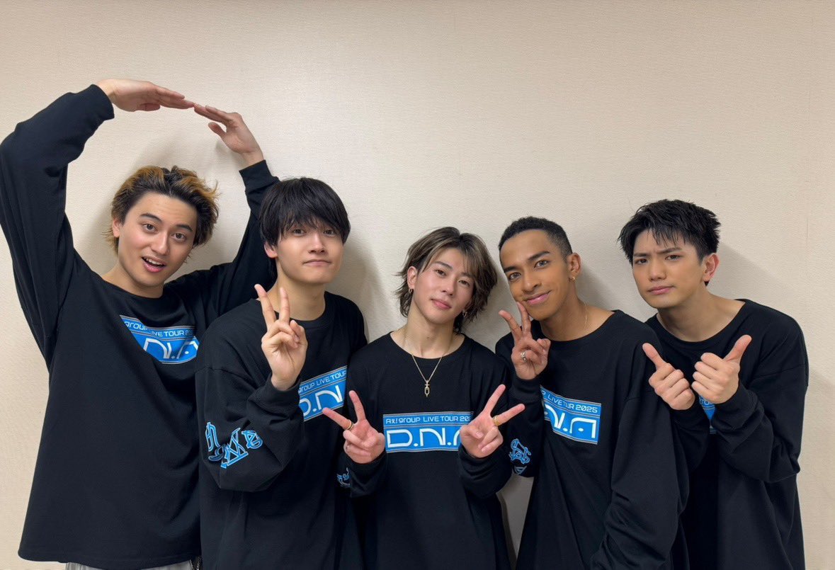 ๐๐๐๐๐๐ tweet media