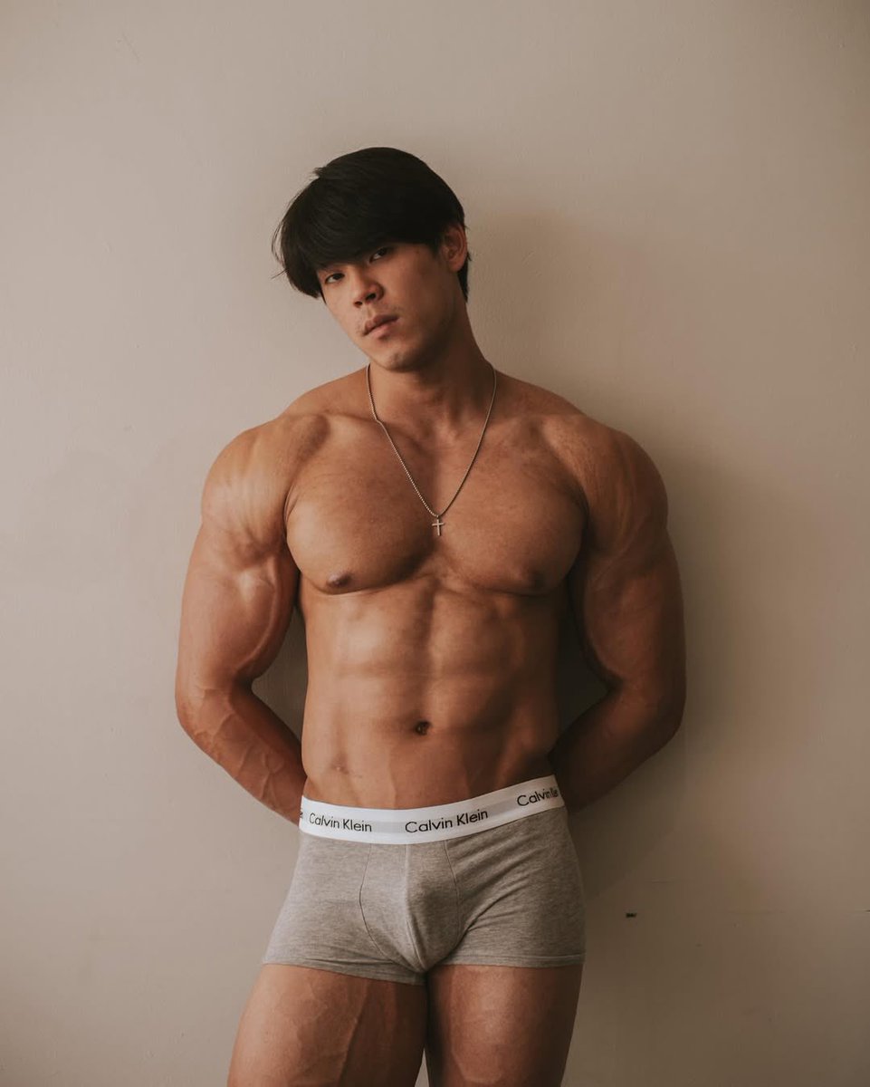 Miss10000island's tweet photo. ￼Calvin Klein กางเกงในชาย Cotton Stretch แพ็ค 3 ชิ้น ทรง Low Rise Trunk รุ่น U2664 001
Click: https://t.co/wAF0It1gGp https://t.co/b9w3eu4Jwz